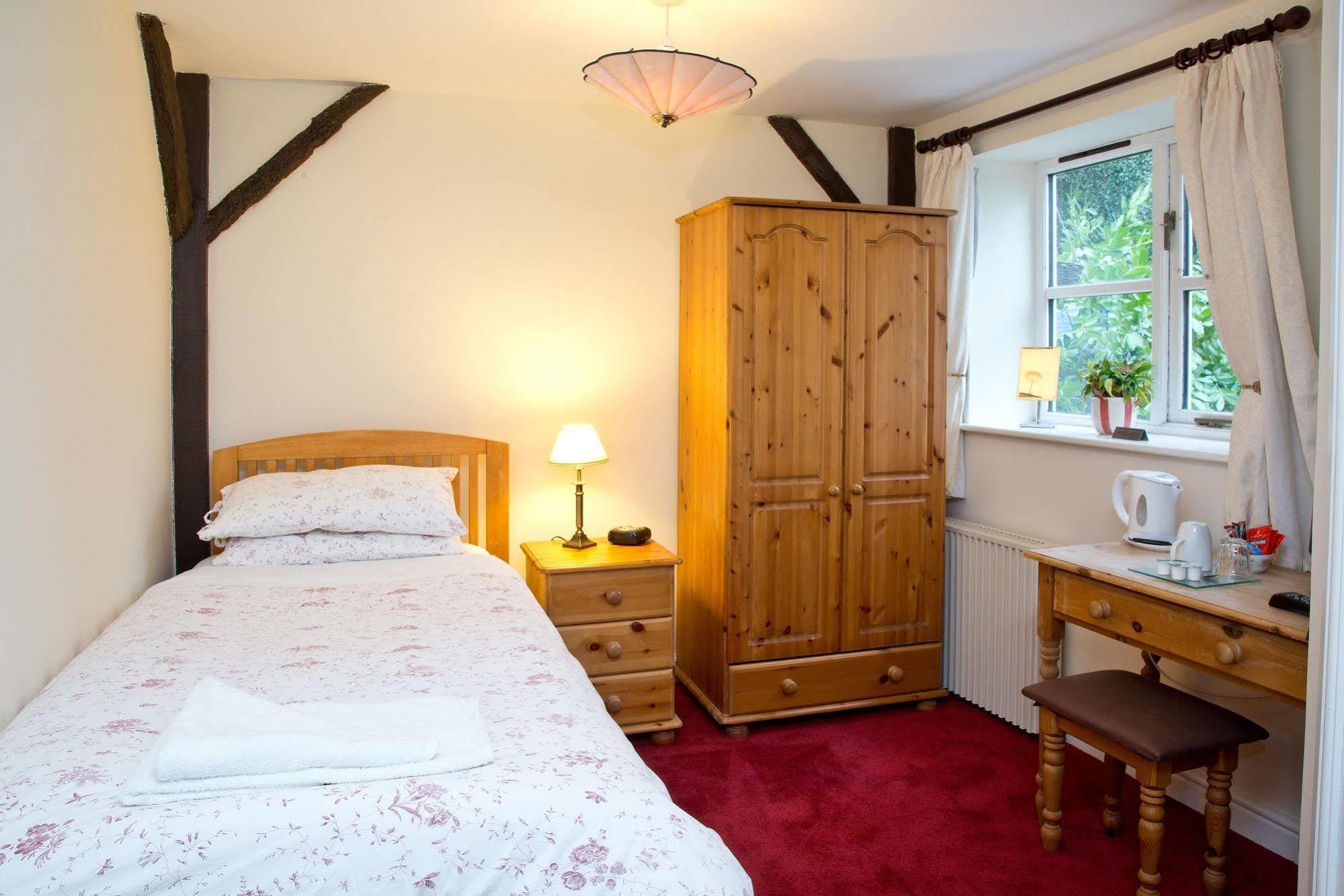 Detling Coachhouse Bed & Breakfast Maidstone Bagian luar foto