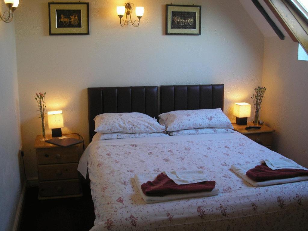 Detling Coachhouse Bed & Breakfast Maidstone Bagian luar foto