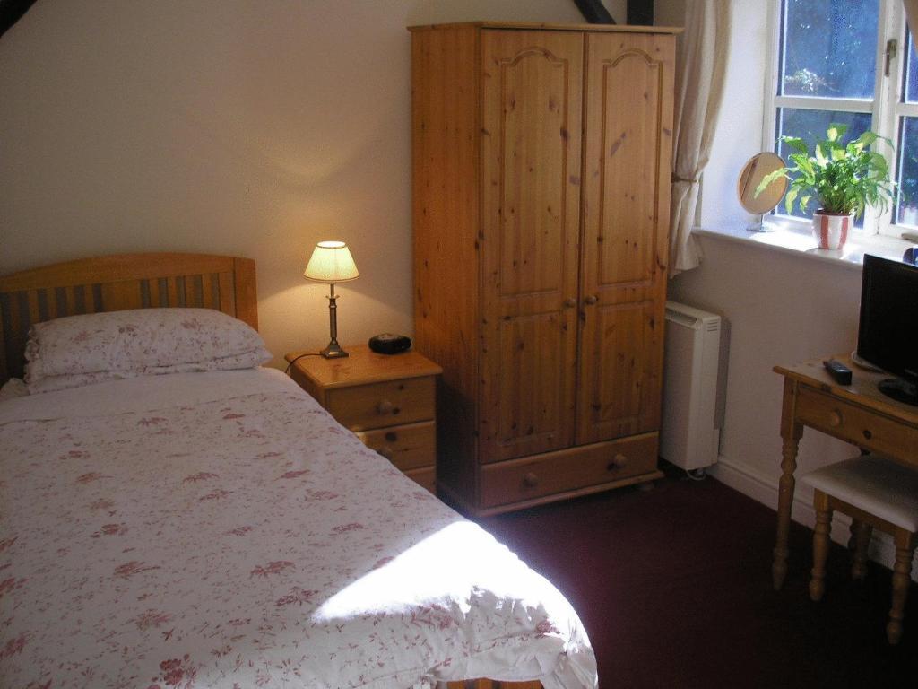 Detling Coachhouse Bed & Breakfast Maidstone Bagian luar foto